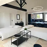 Du Carnot - Terrasses Et Jardins Apartment