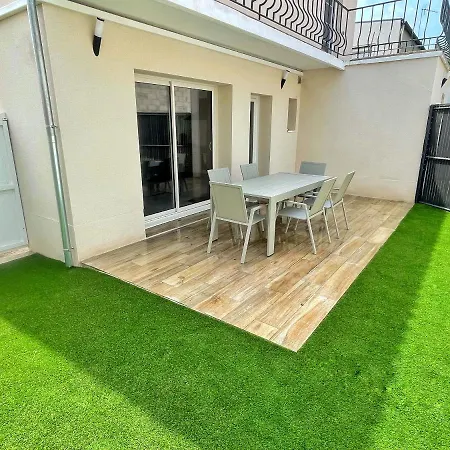 Du Carnot - Terrasses Et Jardins 拉罗歇尔