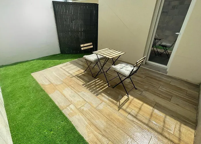 Du Carnot - Terrasses Et Jardins *